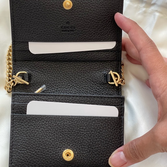 Gucci on chain wallet - Picture 2 of 2
